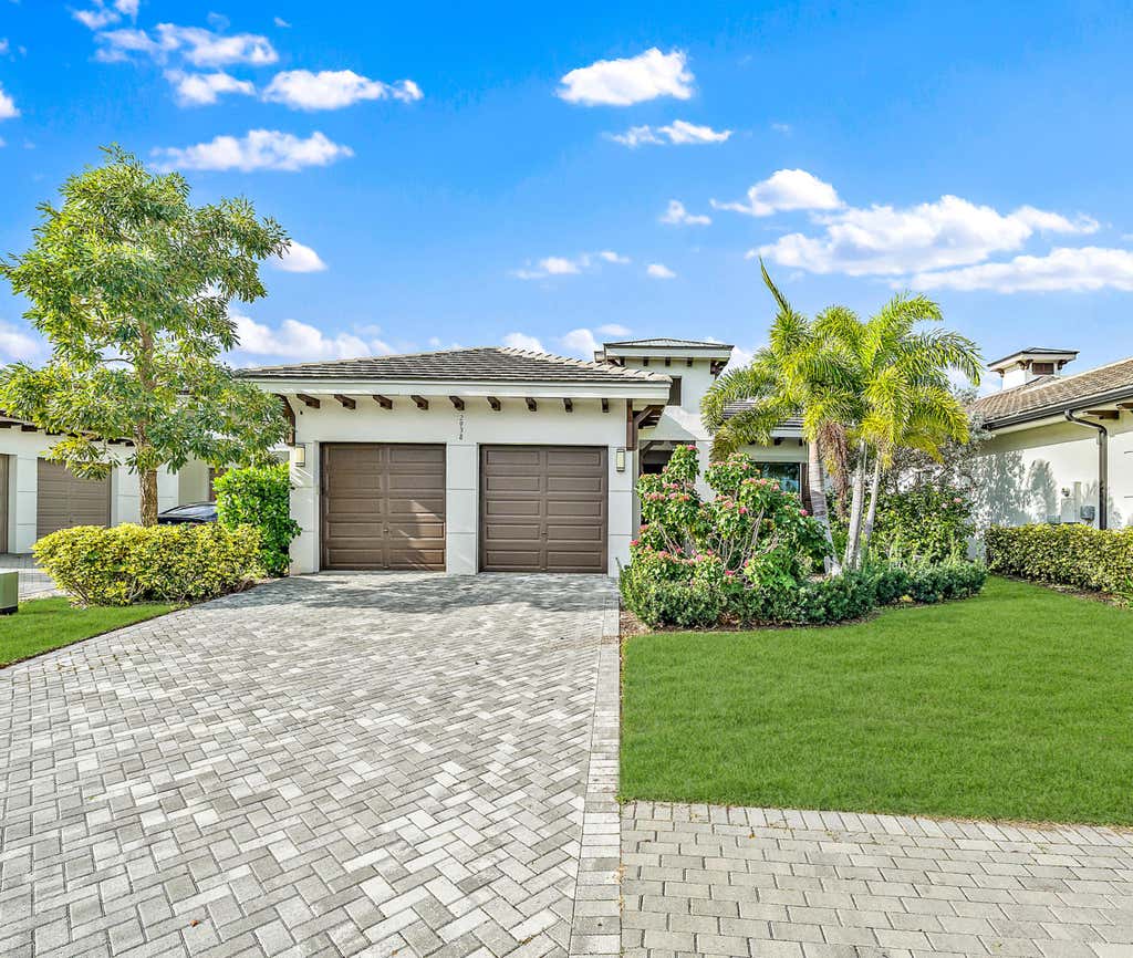 Photo of 2938 Gin Berry Way, West Palm Beach, FL 33401 (MLS # B26009209)