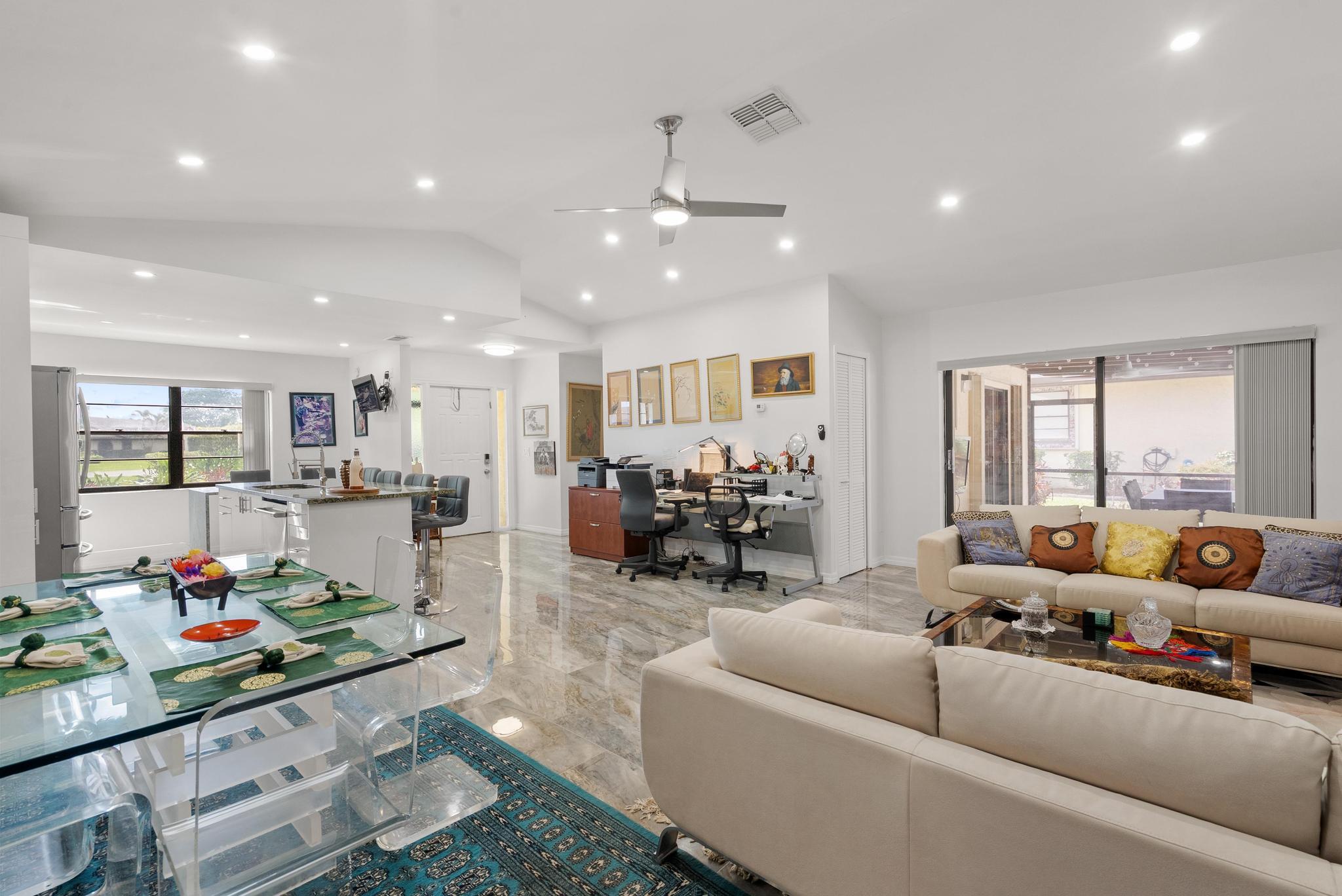 LAKES OF BOCA BARWOOD 1 - Residential