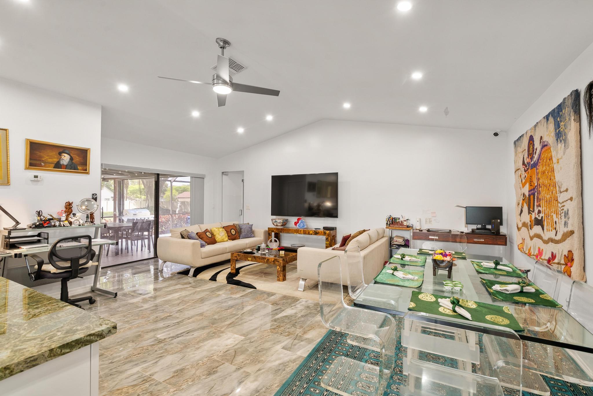 LAKES OF BOCA BARWOOD 1 - Residential