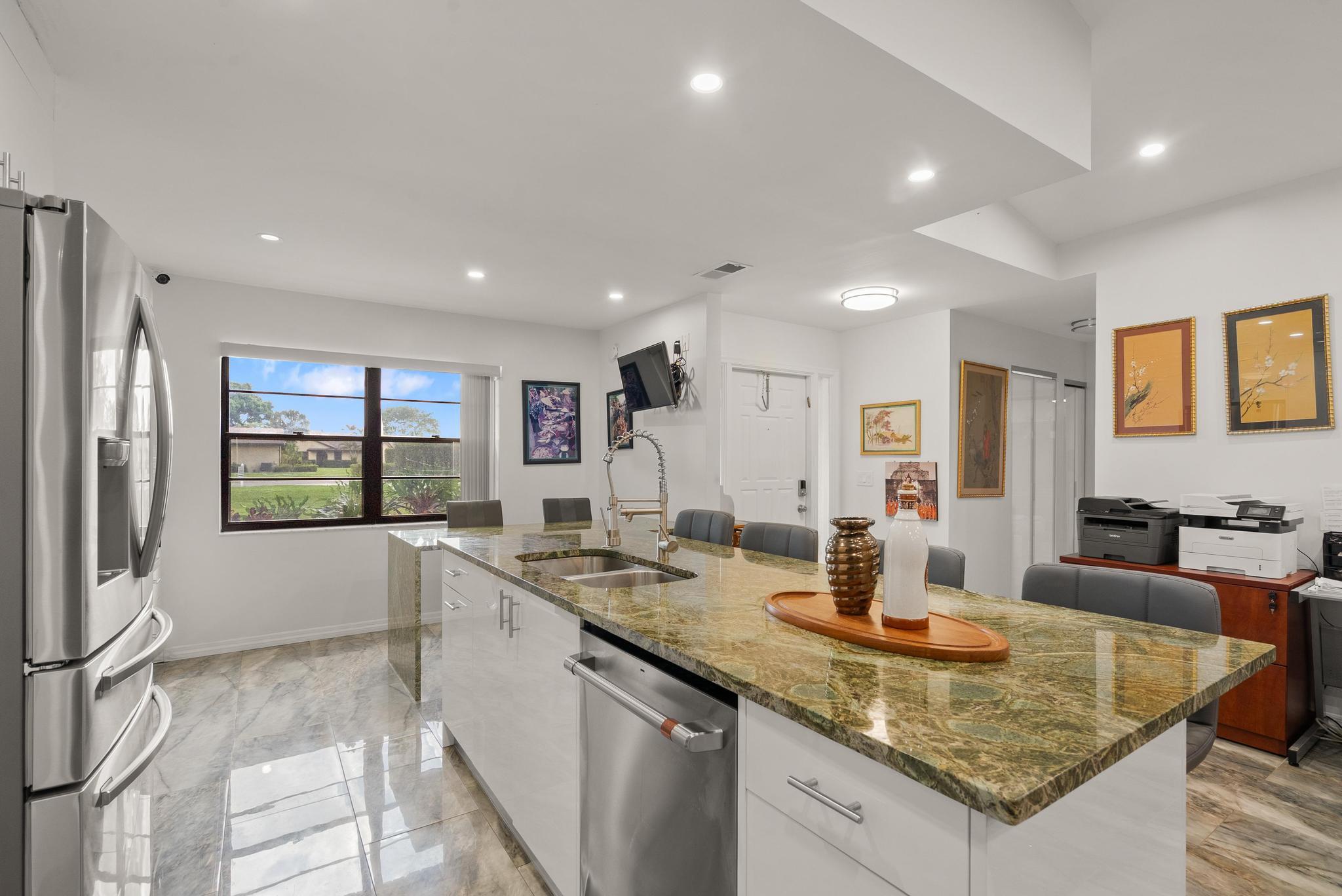 LAKES OF BOCA BARWOOD 1 - Residential