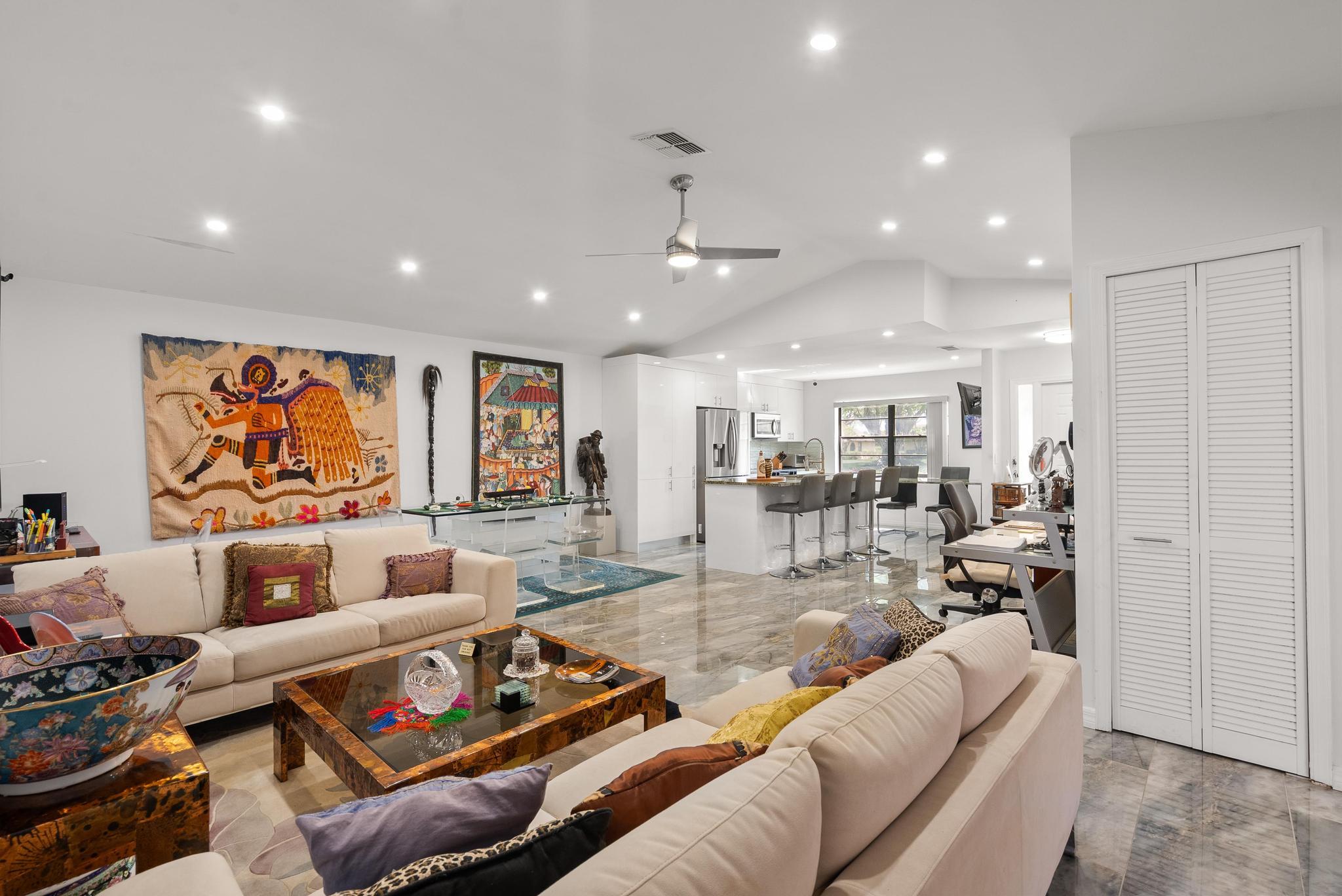 LAKES OF BOCA BARWOOD 1 - Residential