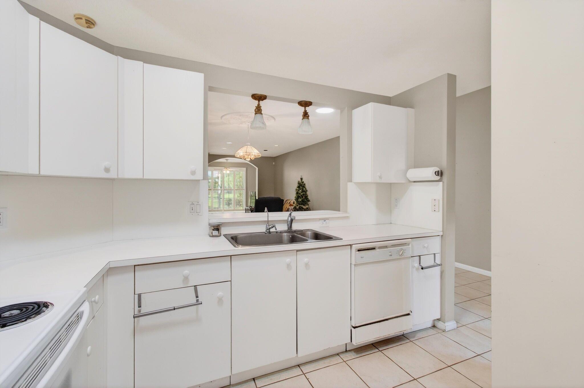 MAJESTIC ISLES - Residential