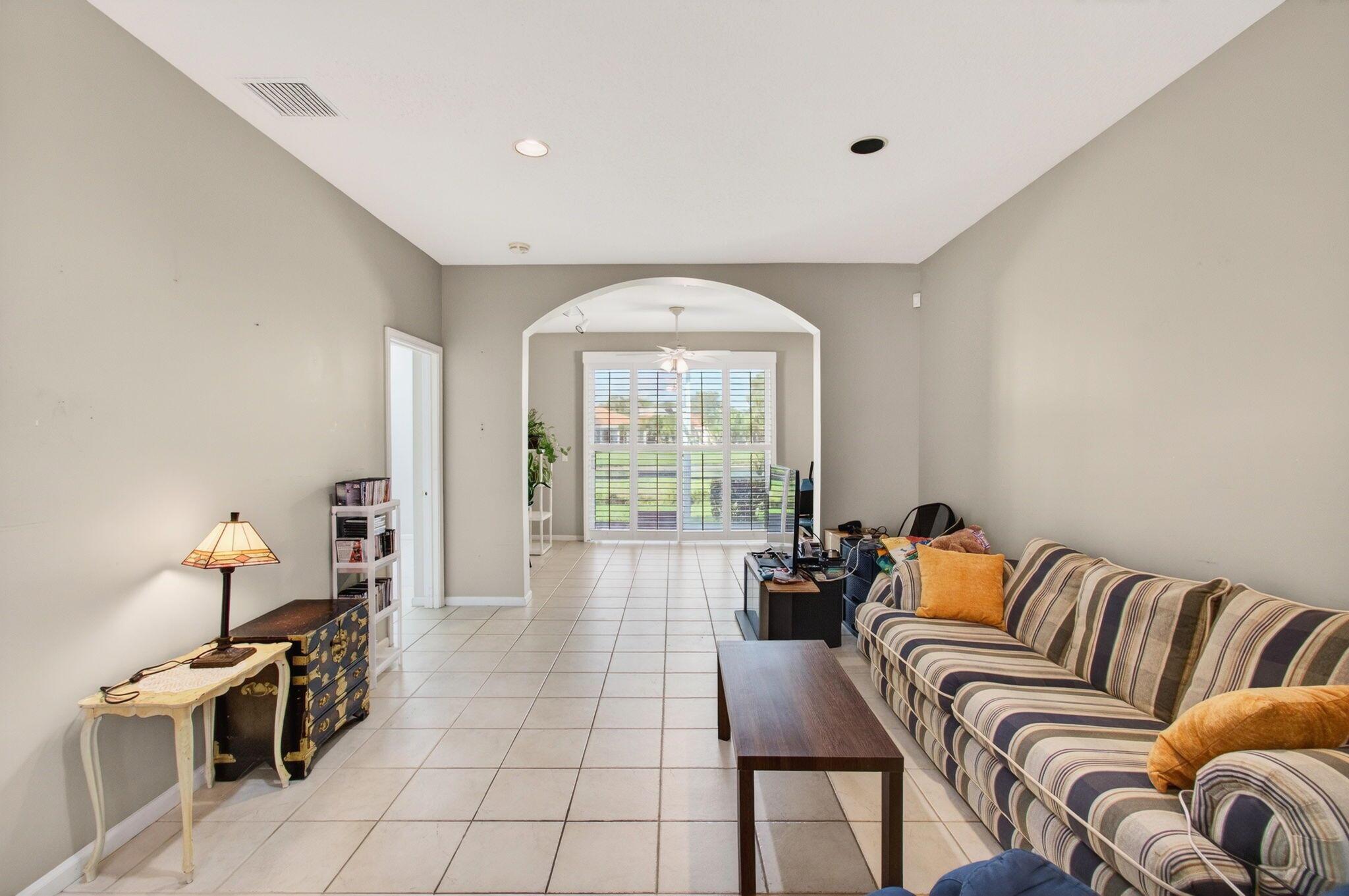 MAJESTIC ISLES - Residential