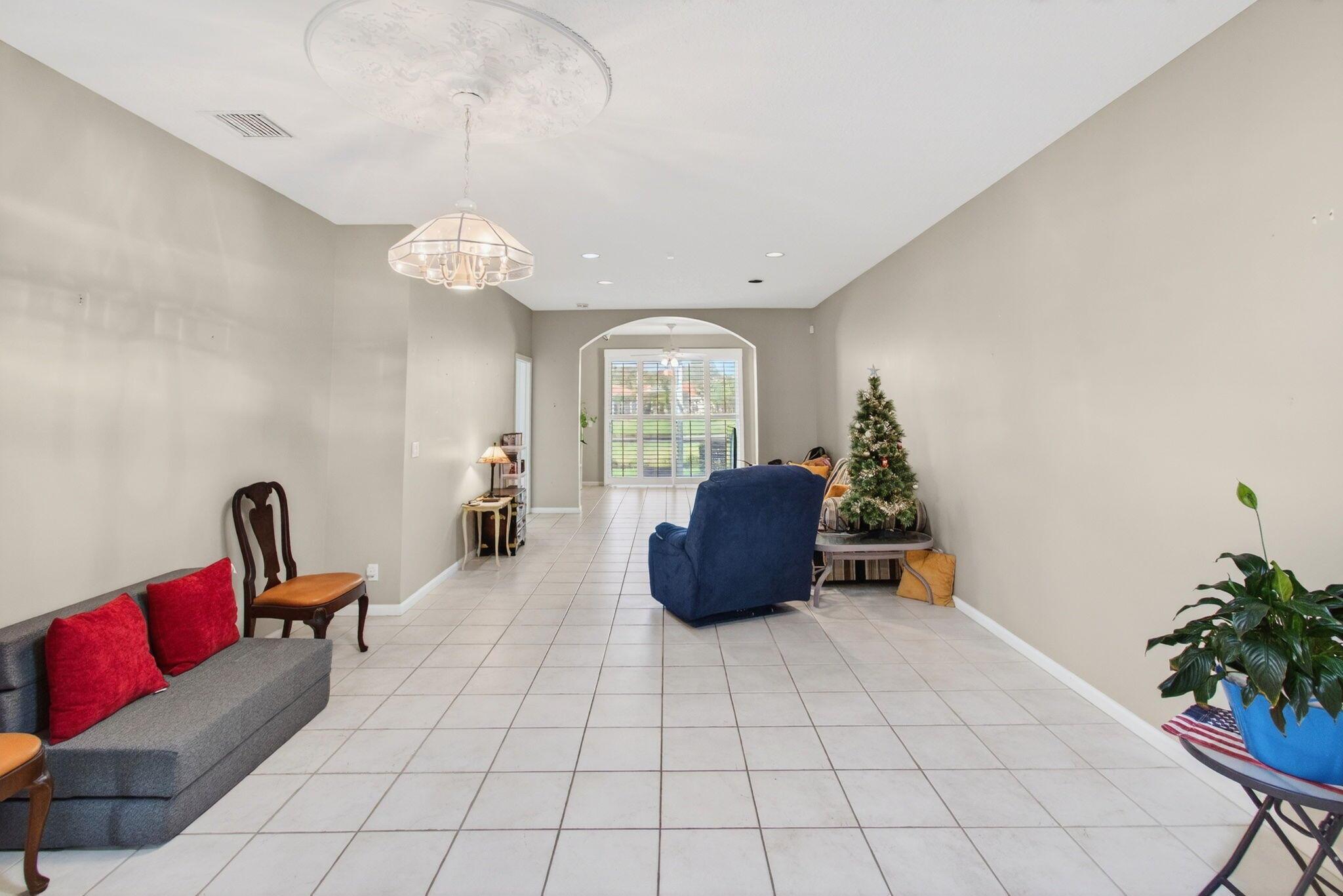 MAJESTIC ISLES - Residential