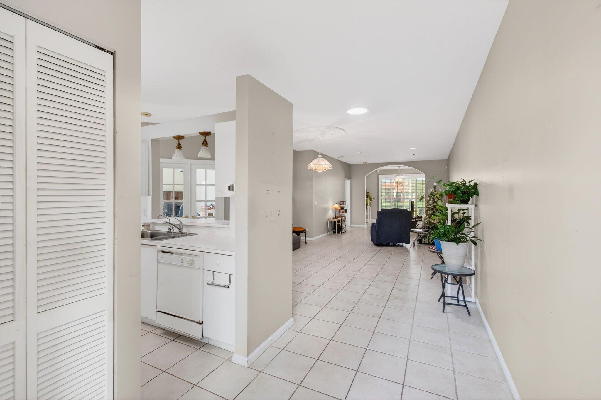 MAJESTIC ISLES - Residential