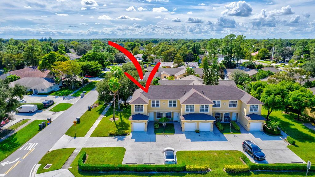 Photo of 1433 Hawthorne Place, Wellington, FL 33414 (MLS # R11025605)