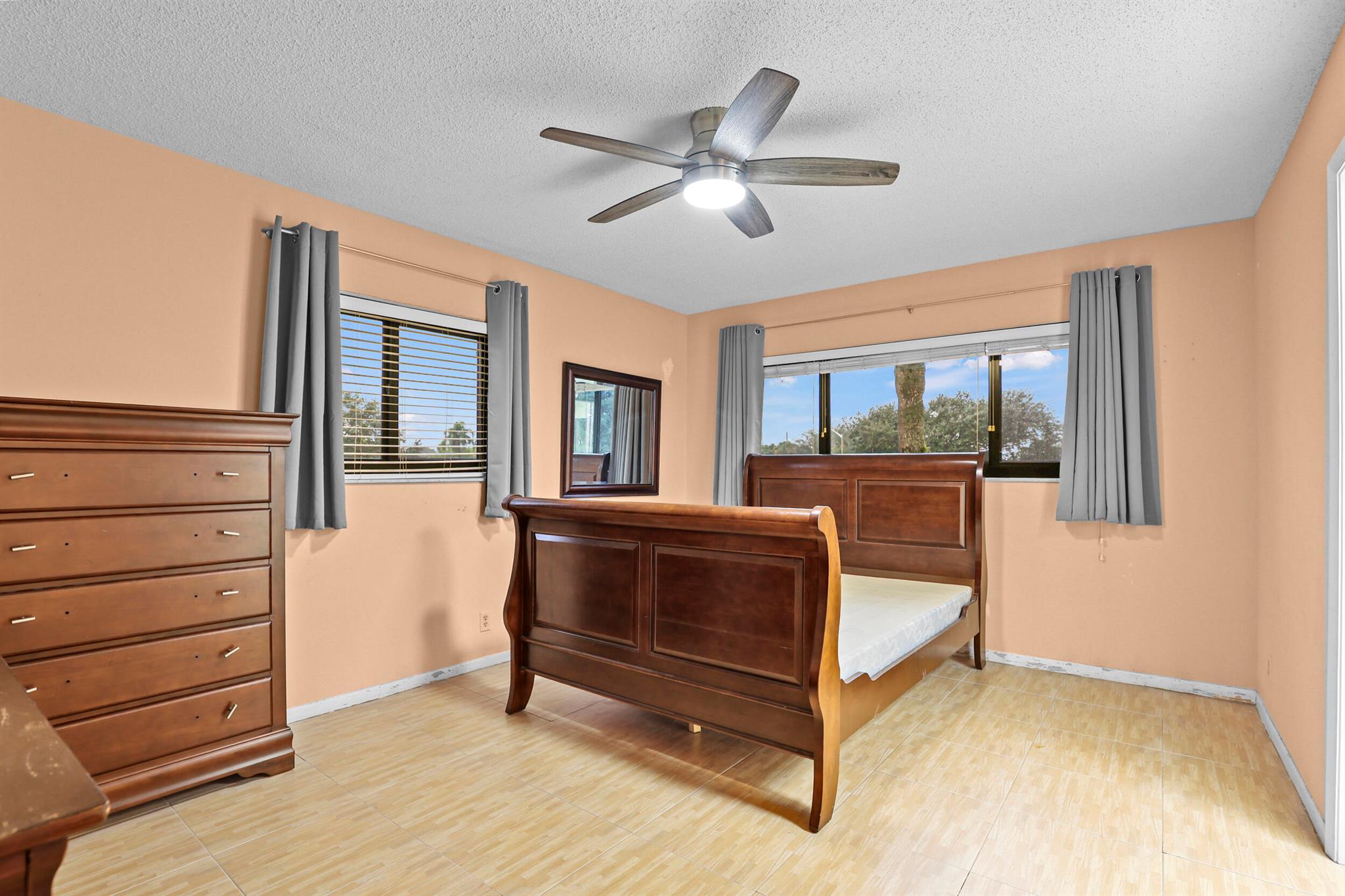 COCONUT PALM CONDO - Residential