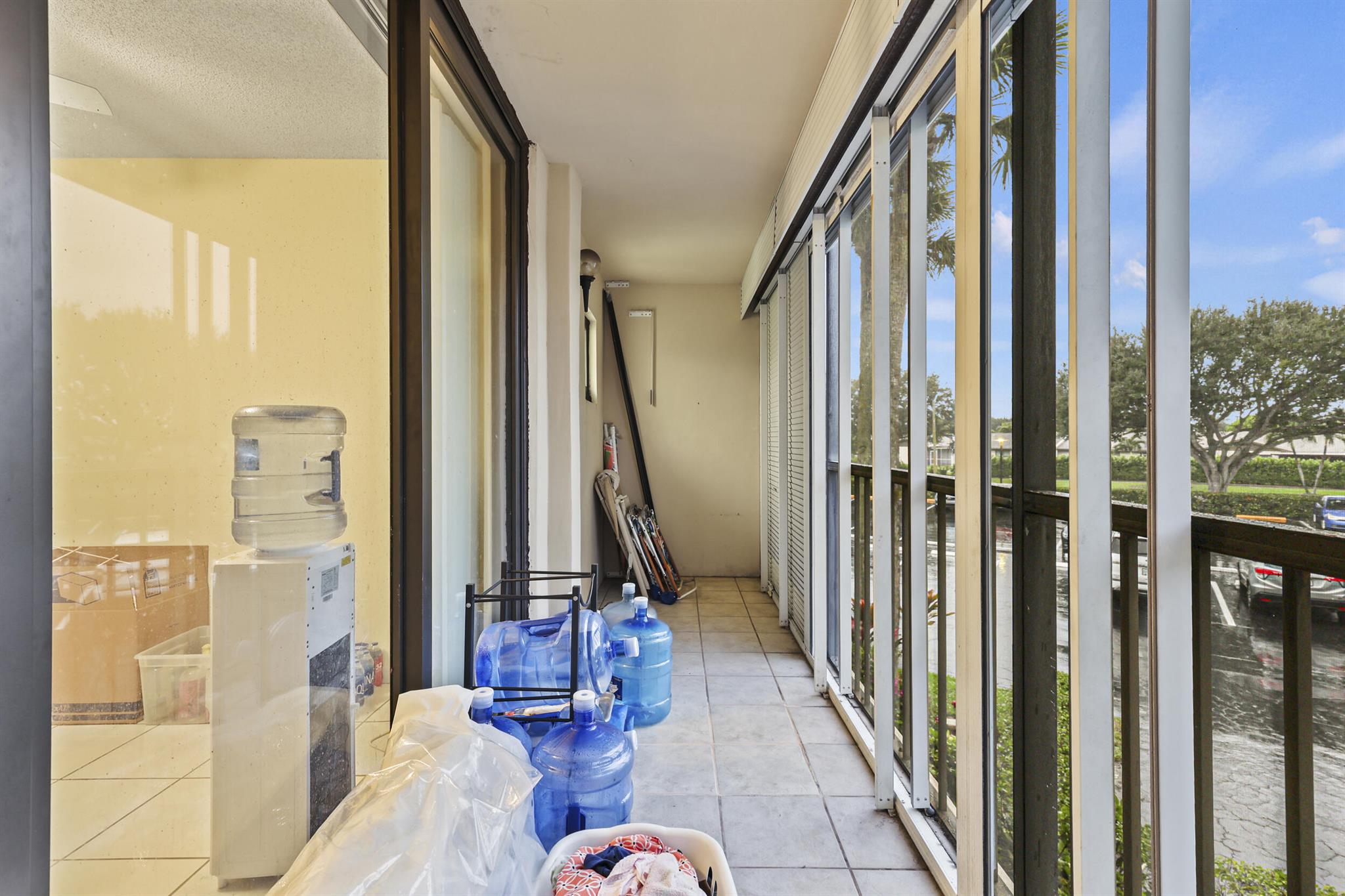 COCONUT PALM CONDO - Residential