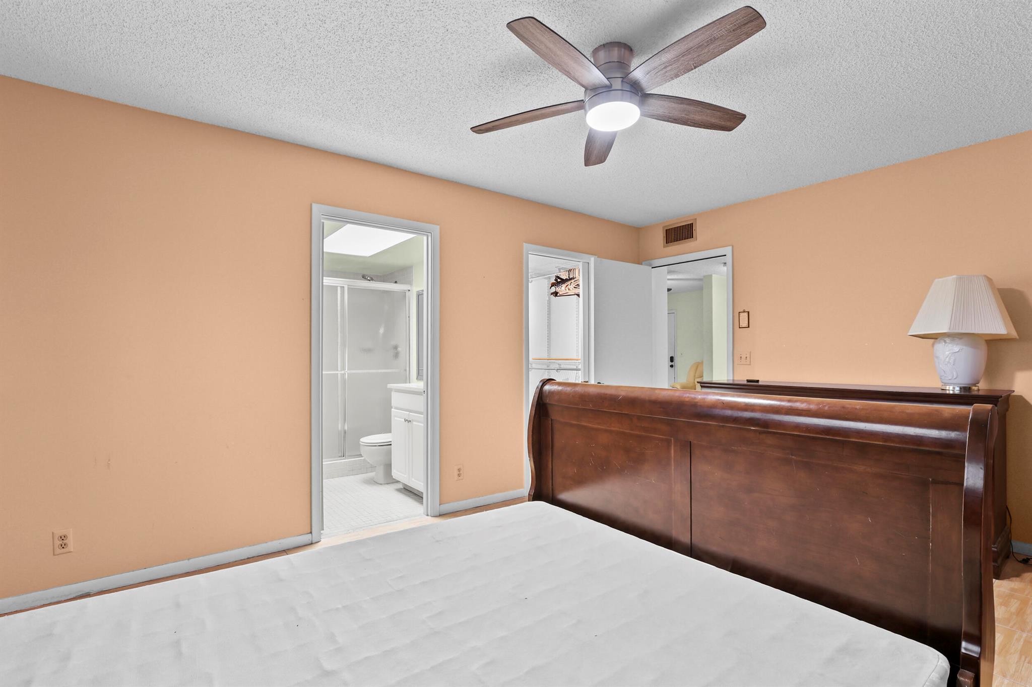 COCONUT PALM CONDO - Residential