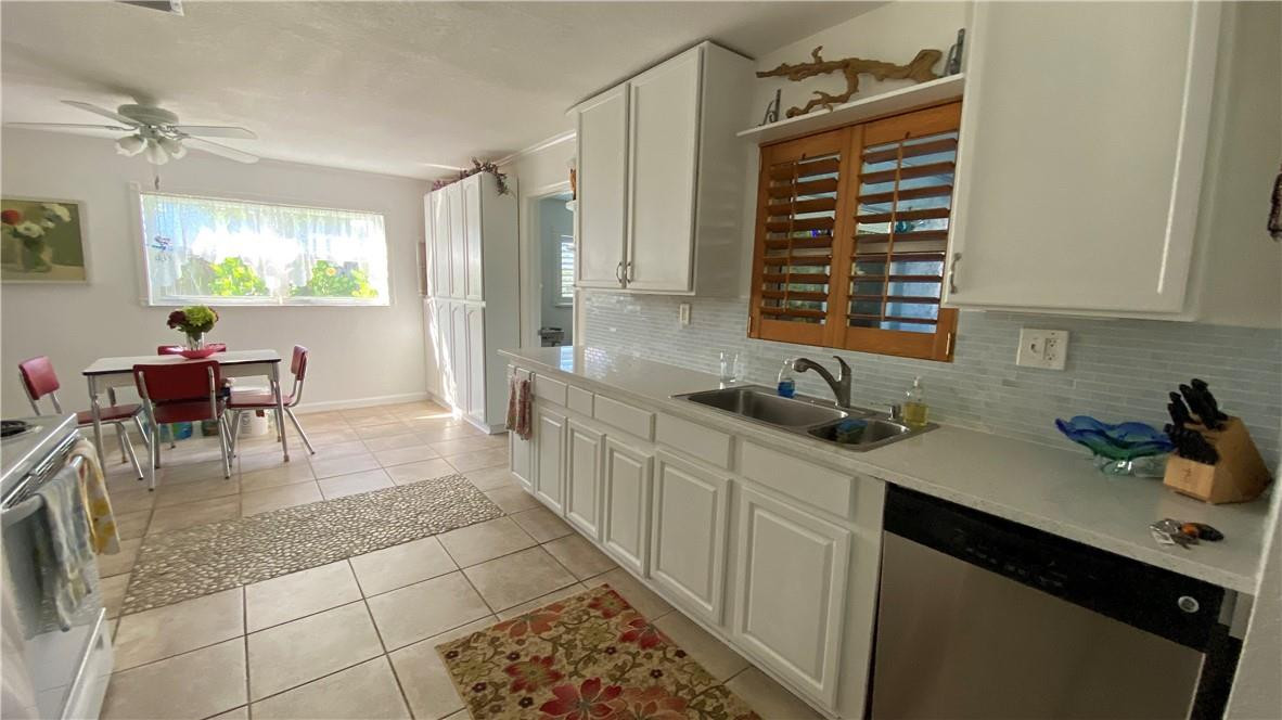 Tropic Palms 02 - Residential