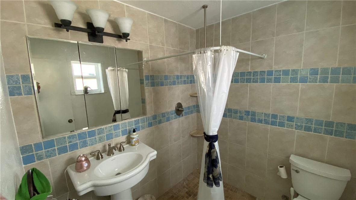 Tropic Palms 02 - Residential