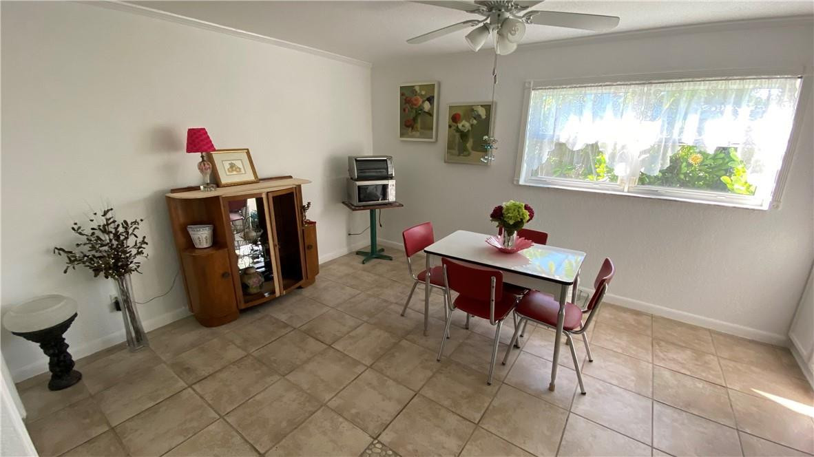 Tropic Palms 02 - Residential