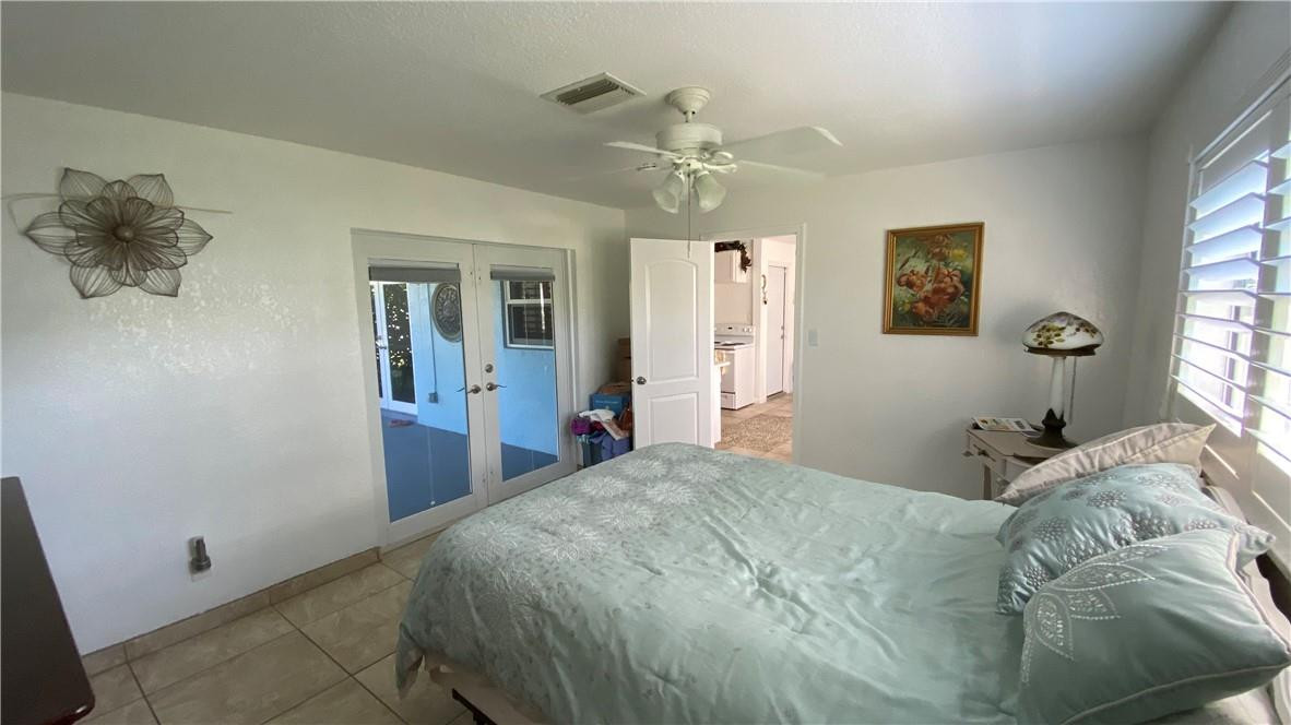 Tropic Palms 02 - Residential