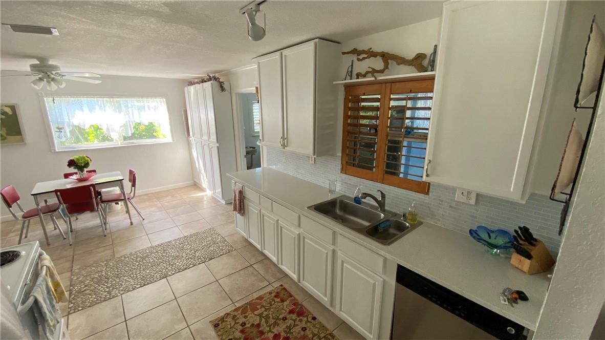 Tropic Palms 02 - Residential