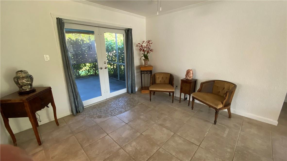 Tropic Palms 02 - Residential