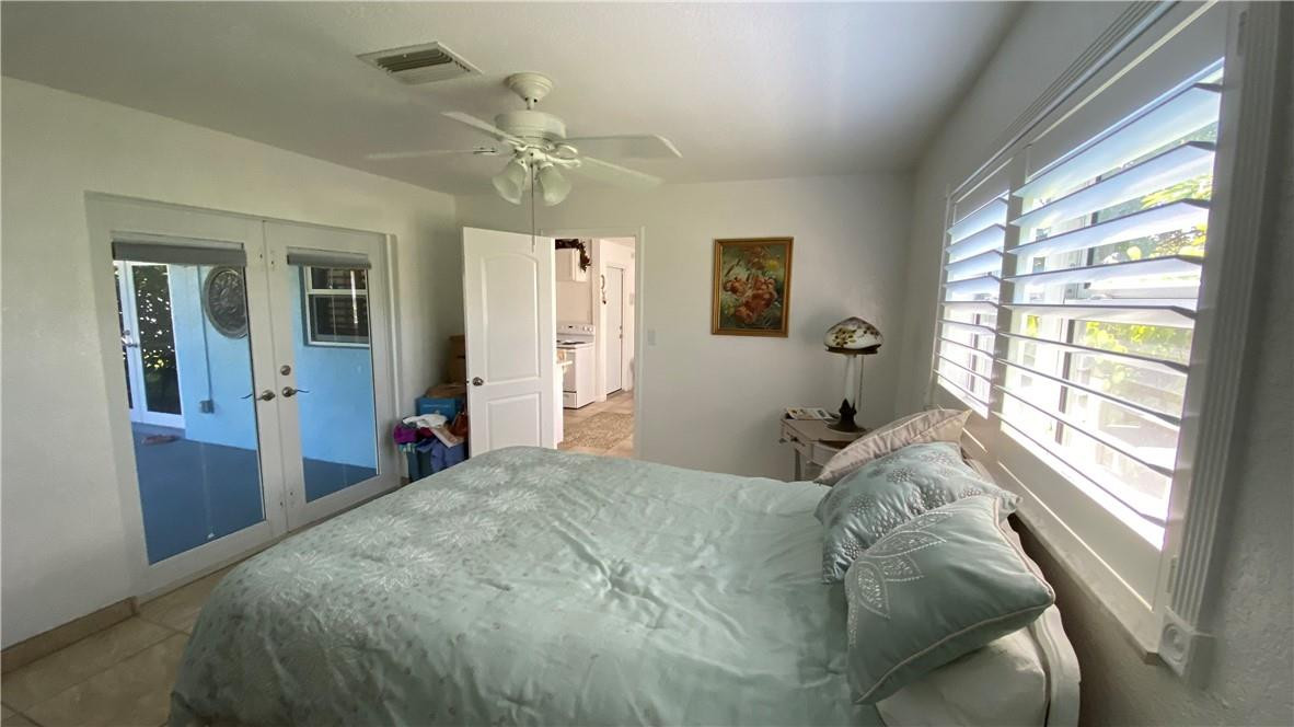 Tropic Palms 02 - Residential