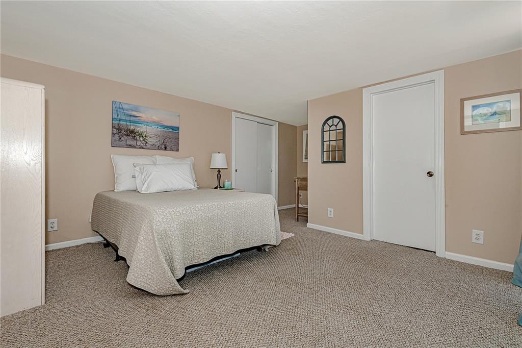 Mary-Knoll 39-48 B - Residential