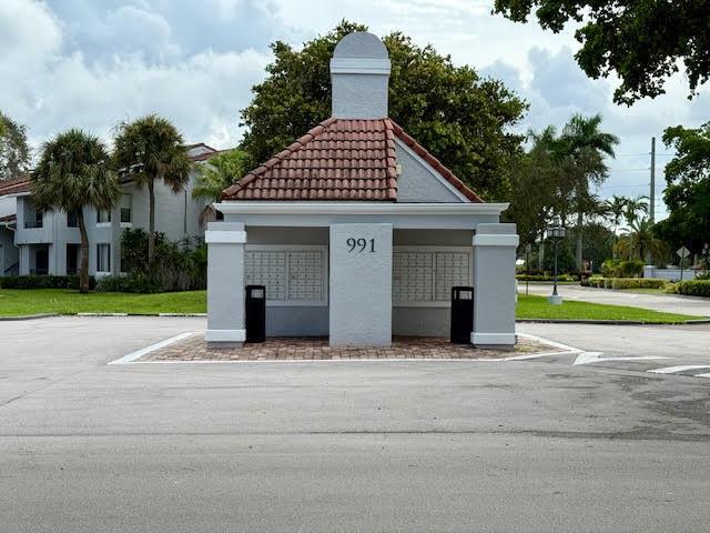 COCO PARC CONDO - Residential Lease