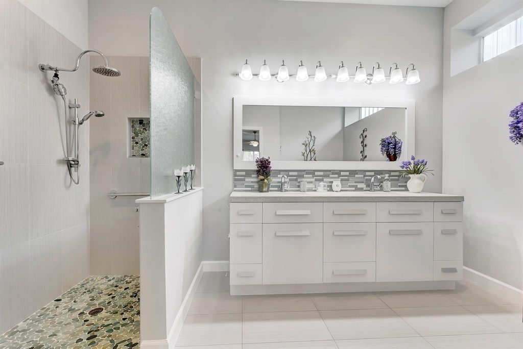 Photo of 407 SW Horseshoe Bay, Port Saint Lucie, FL 34986 (MLS # R10955172)