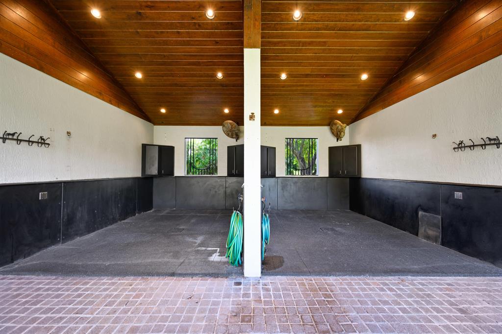 Oak Estate Farms - Residential