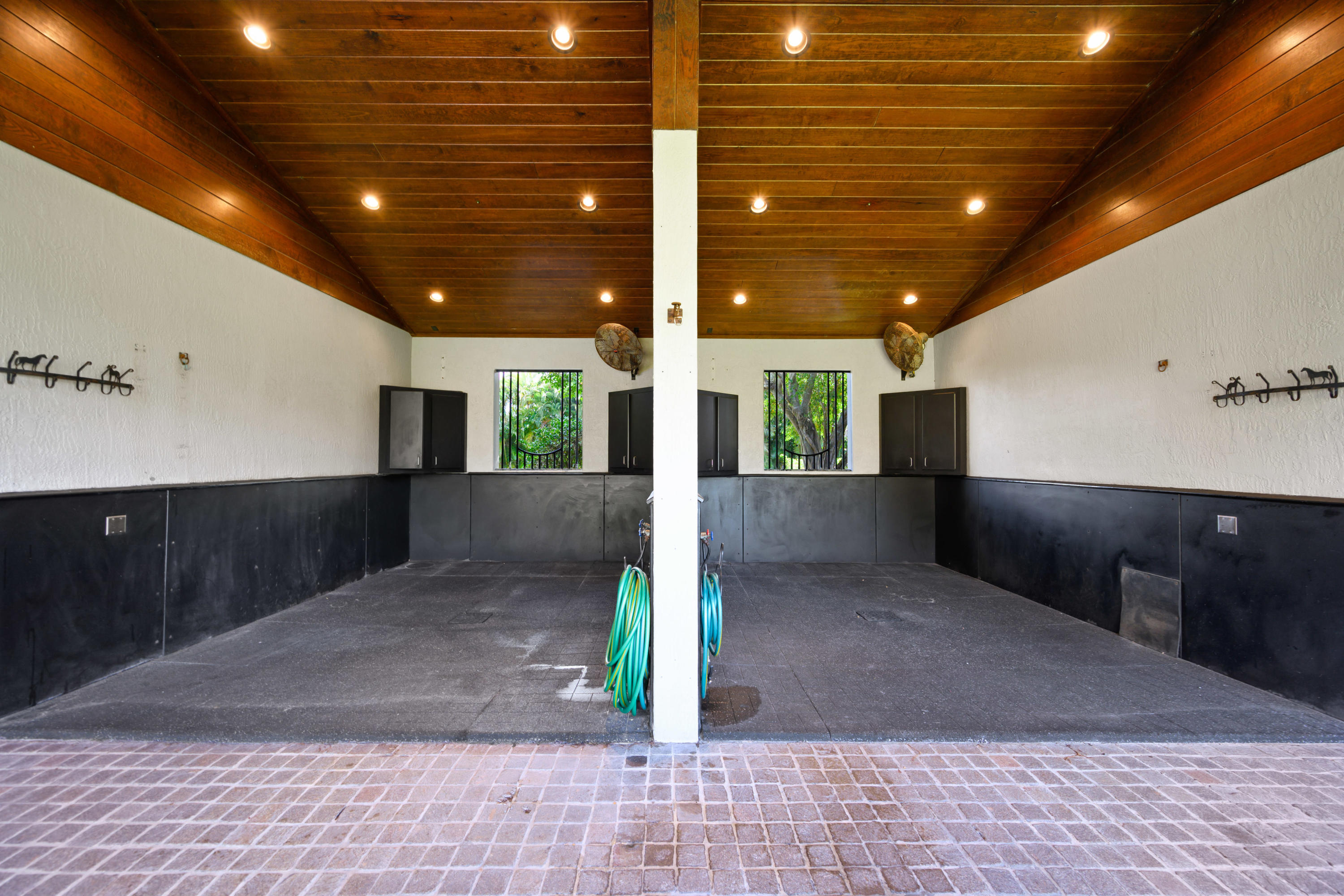 Oak Estate Farms - Residential