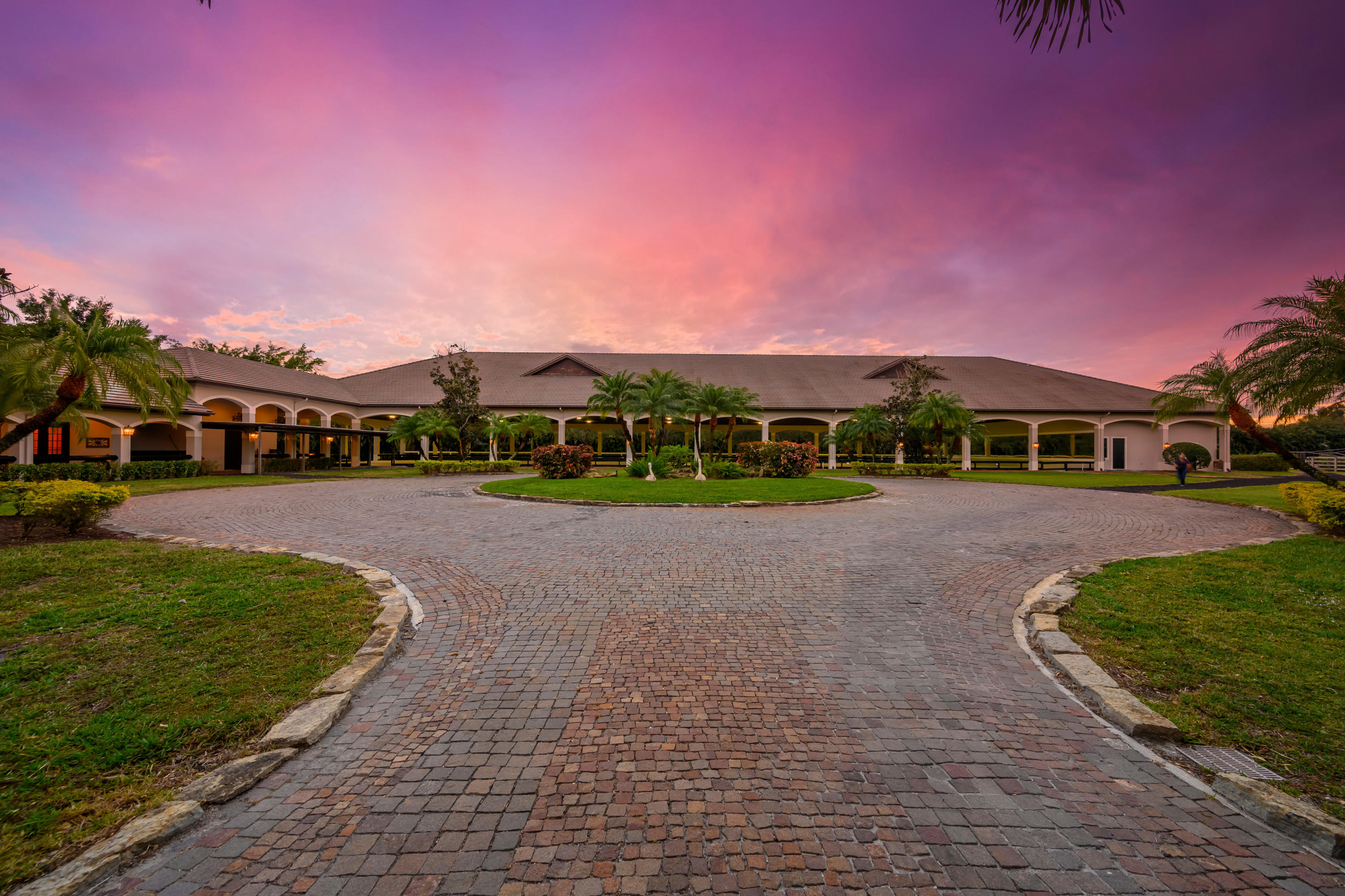 Oak Estate Farms - Residential