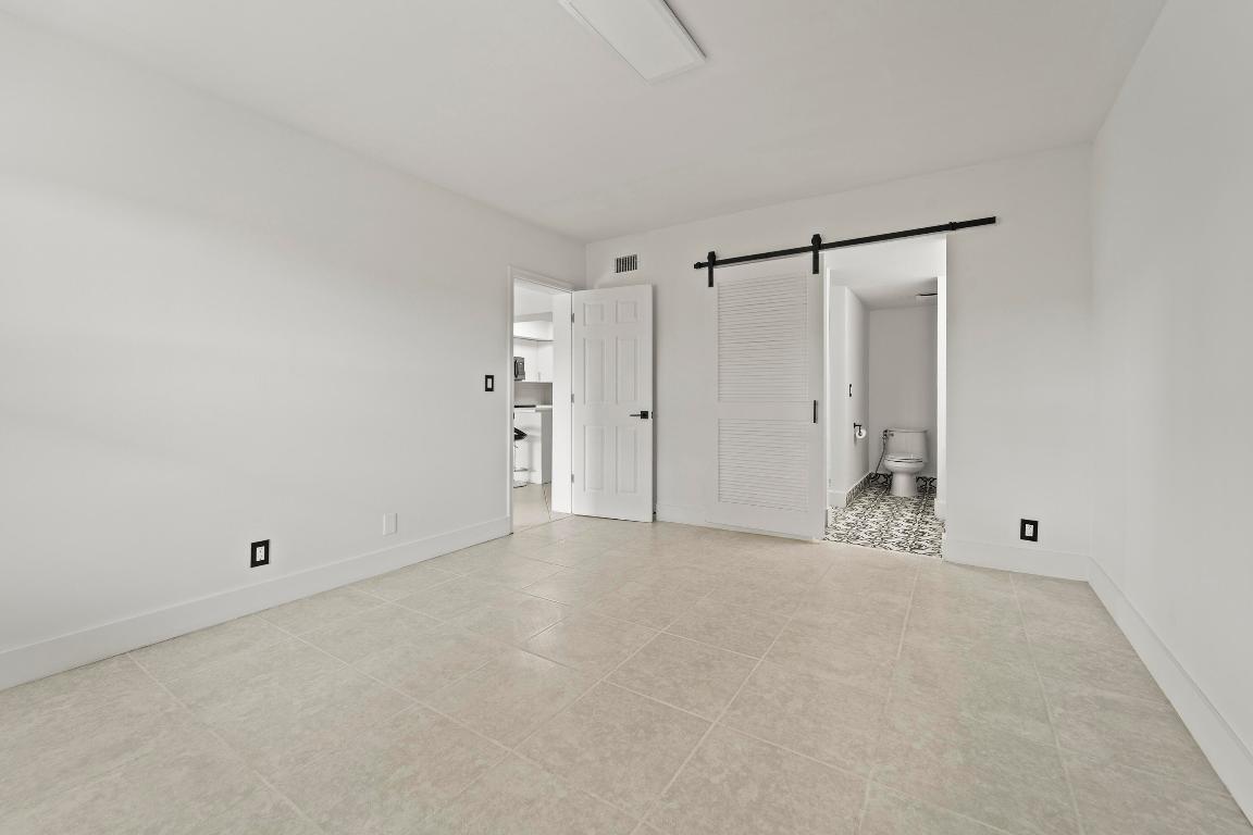 VILLAGE GREEN OF BOCA RATON CONDO - Residential