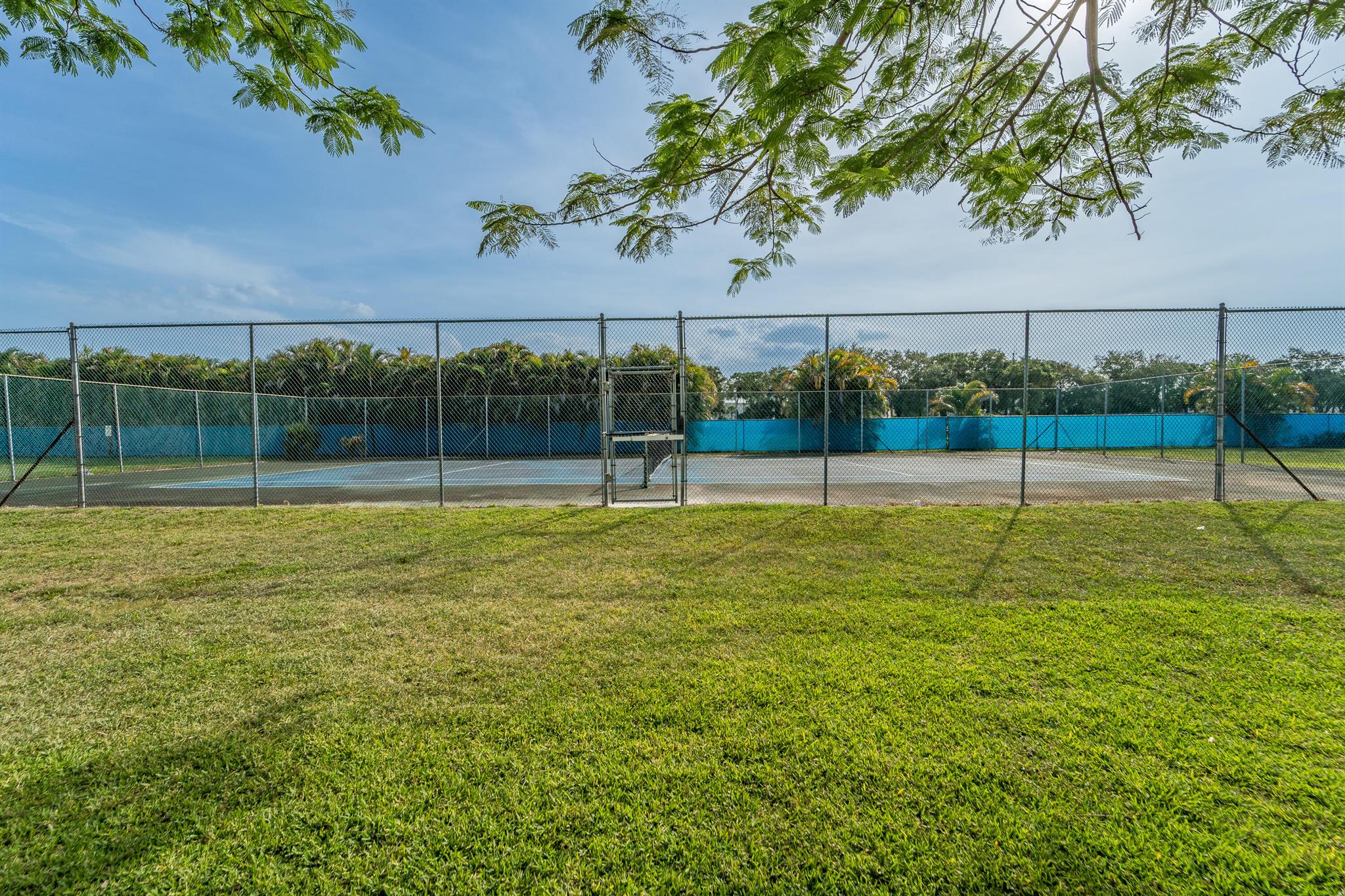 VILLAGE GREEN OF BOCA RATON CONDO - Residential