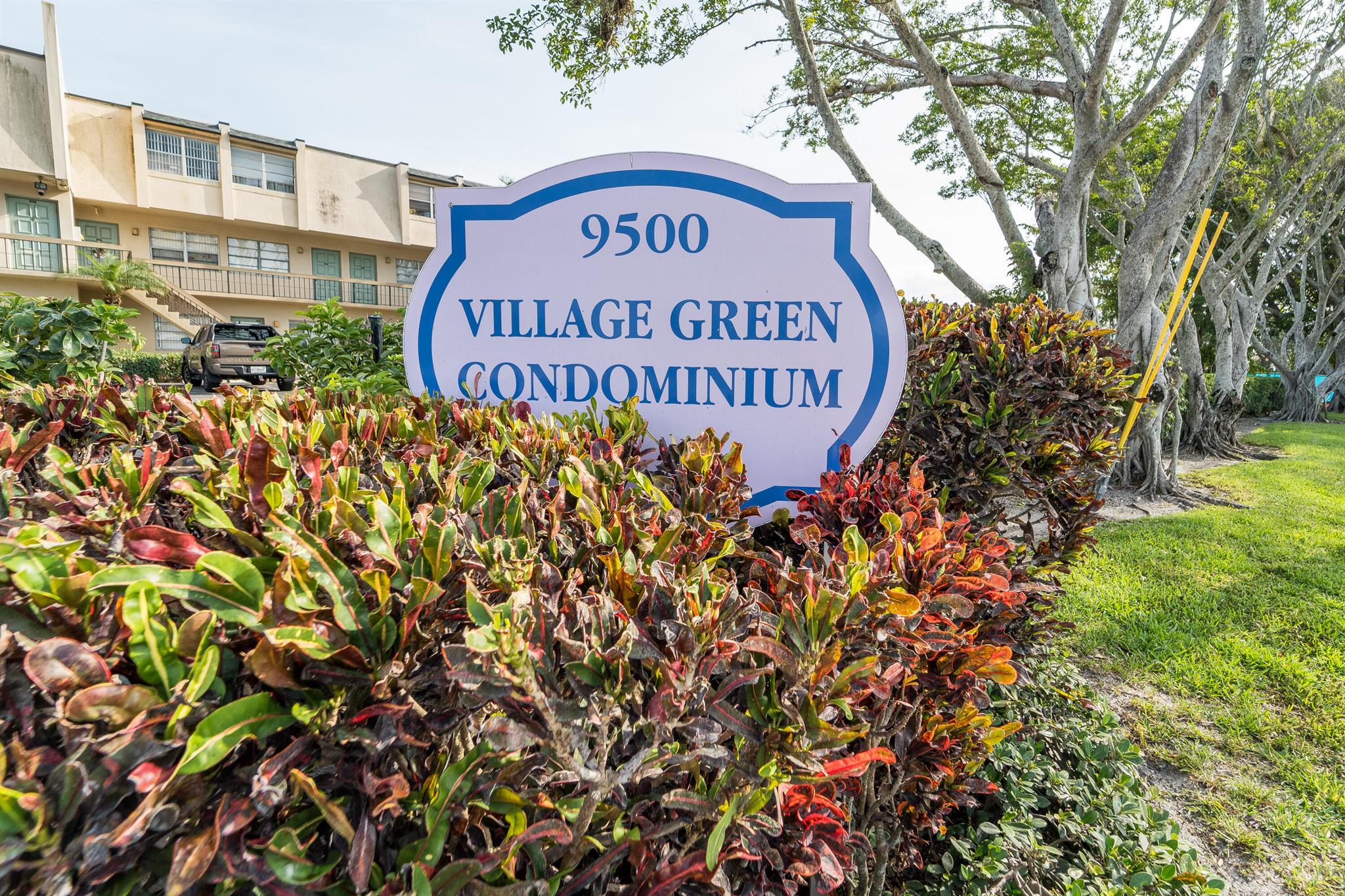 VILLAGE GREEN OF BOCA RATON CONDO - Residential