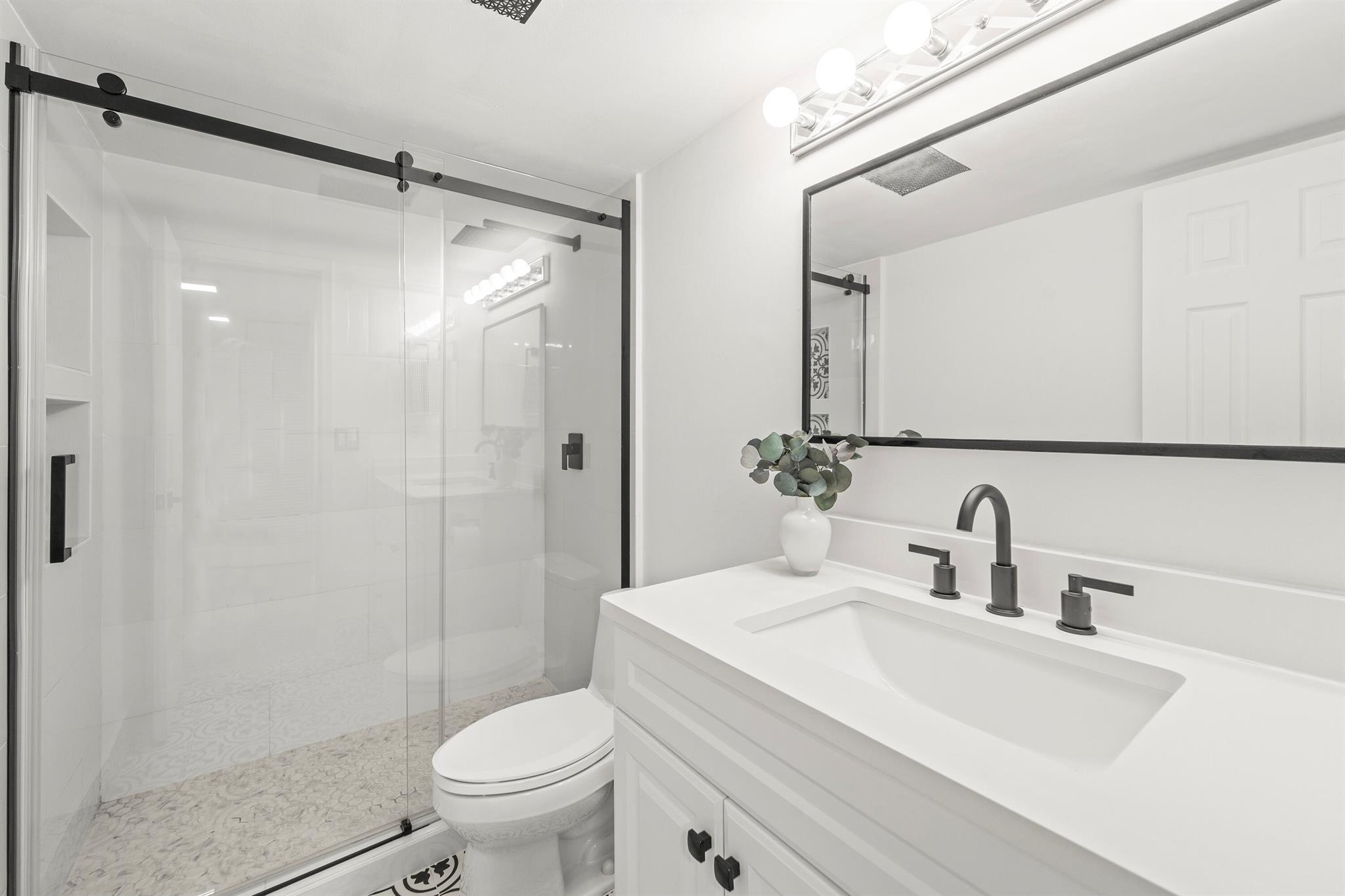 VILLAGE GREEN OF BOCA RATON CONDO - Residential