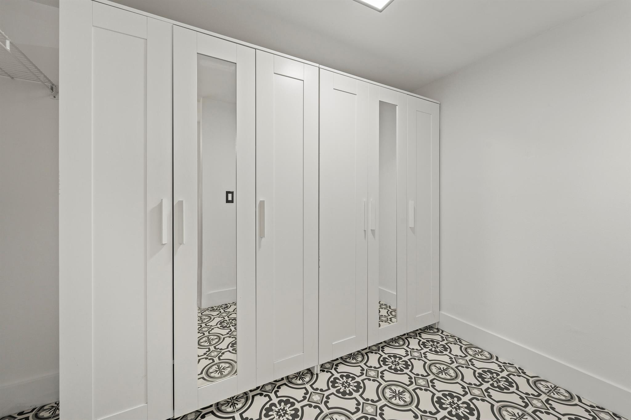 VILLAGE GREEN OF BOCA RATON CONDO - Residential