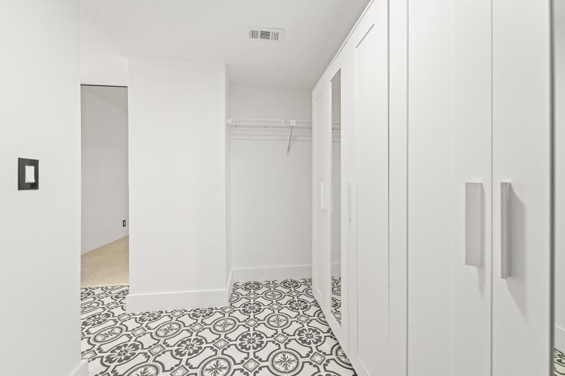 VILLAGE GREEN OF BOCA RATON CONDO - Residential