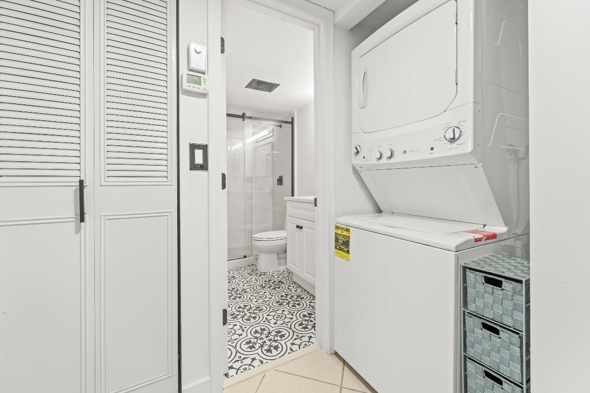 VILLAGE GREEN OF BOCA RATON CONDO - Residential