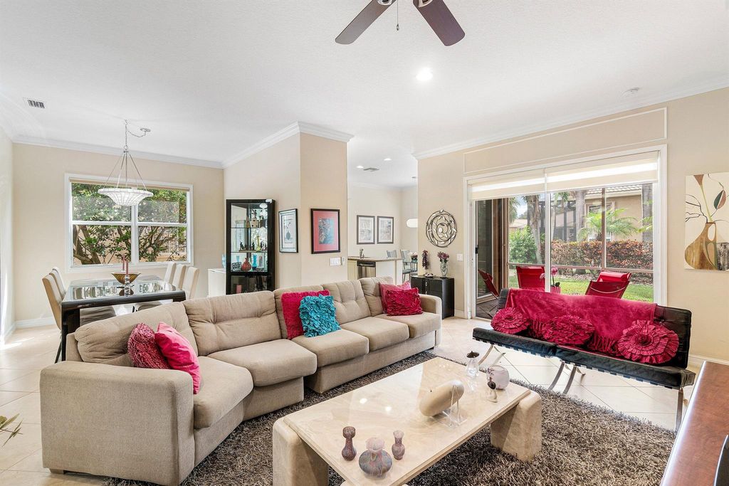 Photo of 10815 Summerville Way, Boynton Beach, FL 33437 (MLS # R11133304)