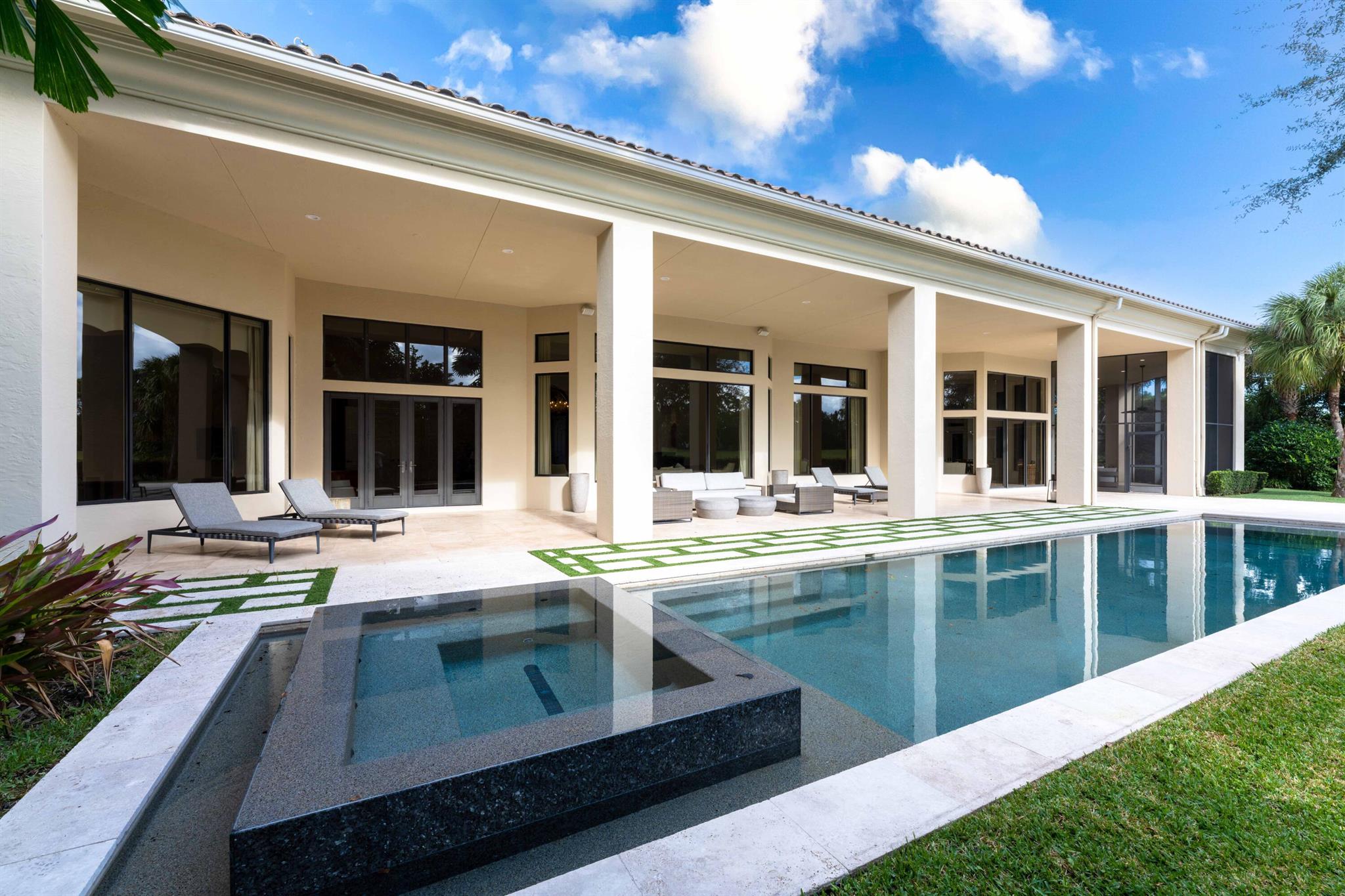 Mirasol - Residential