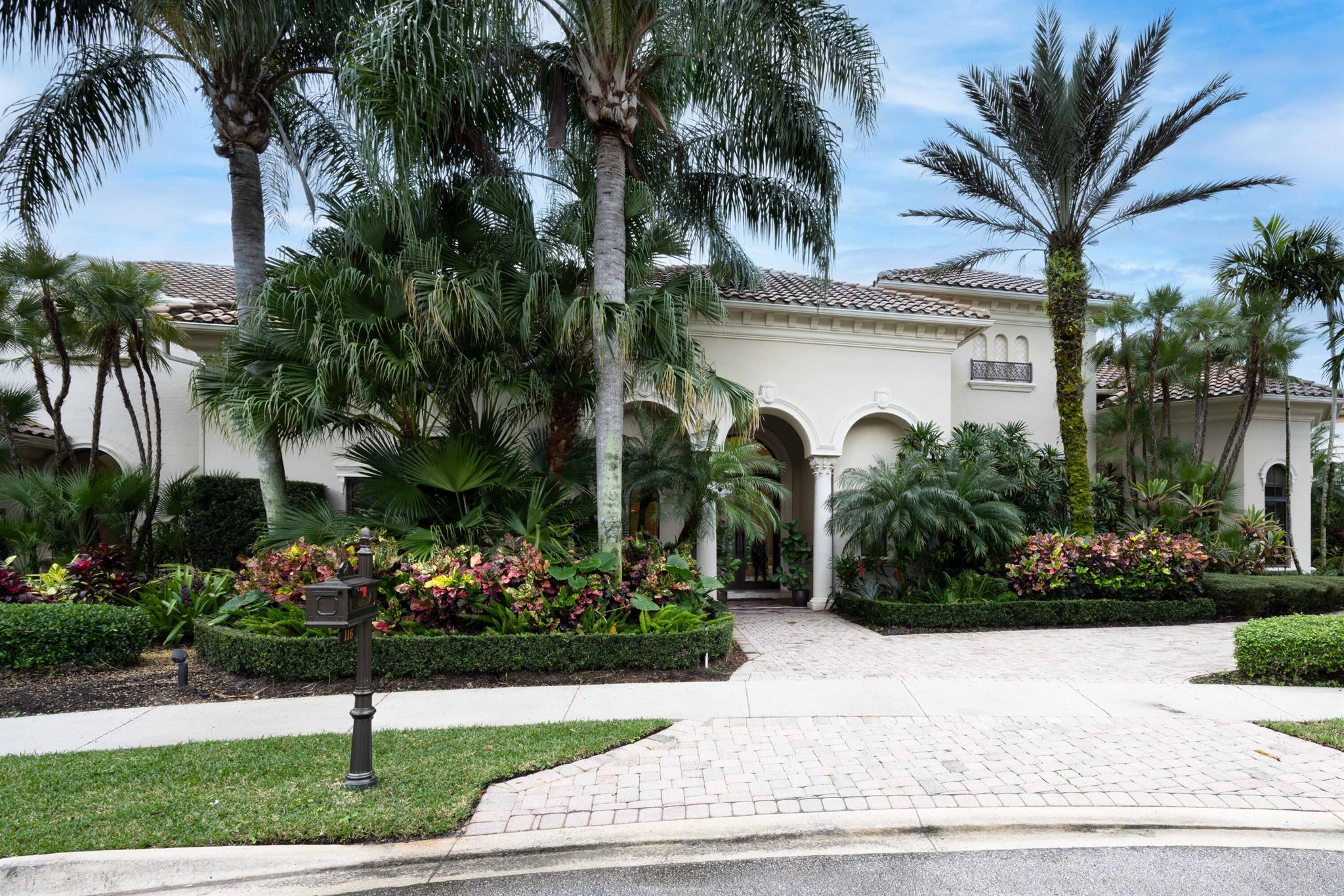 Mirasol - Residential