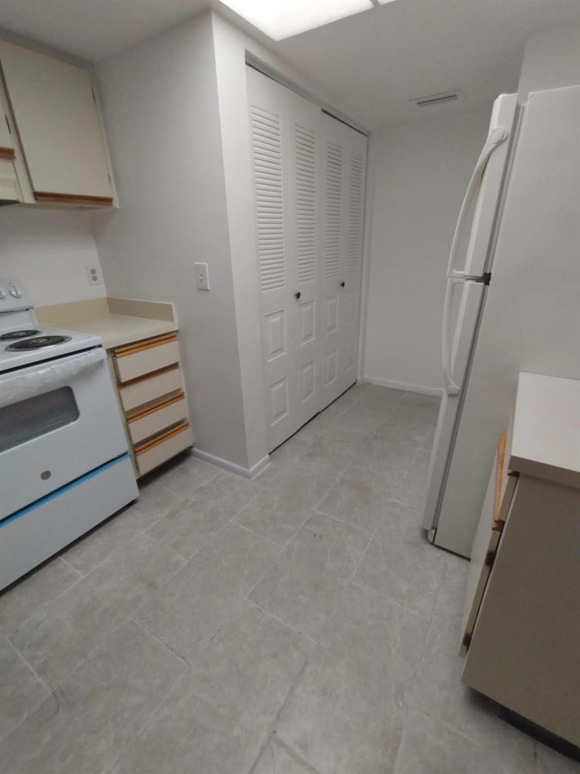 VISCONTI CONDO - Residential