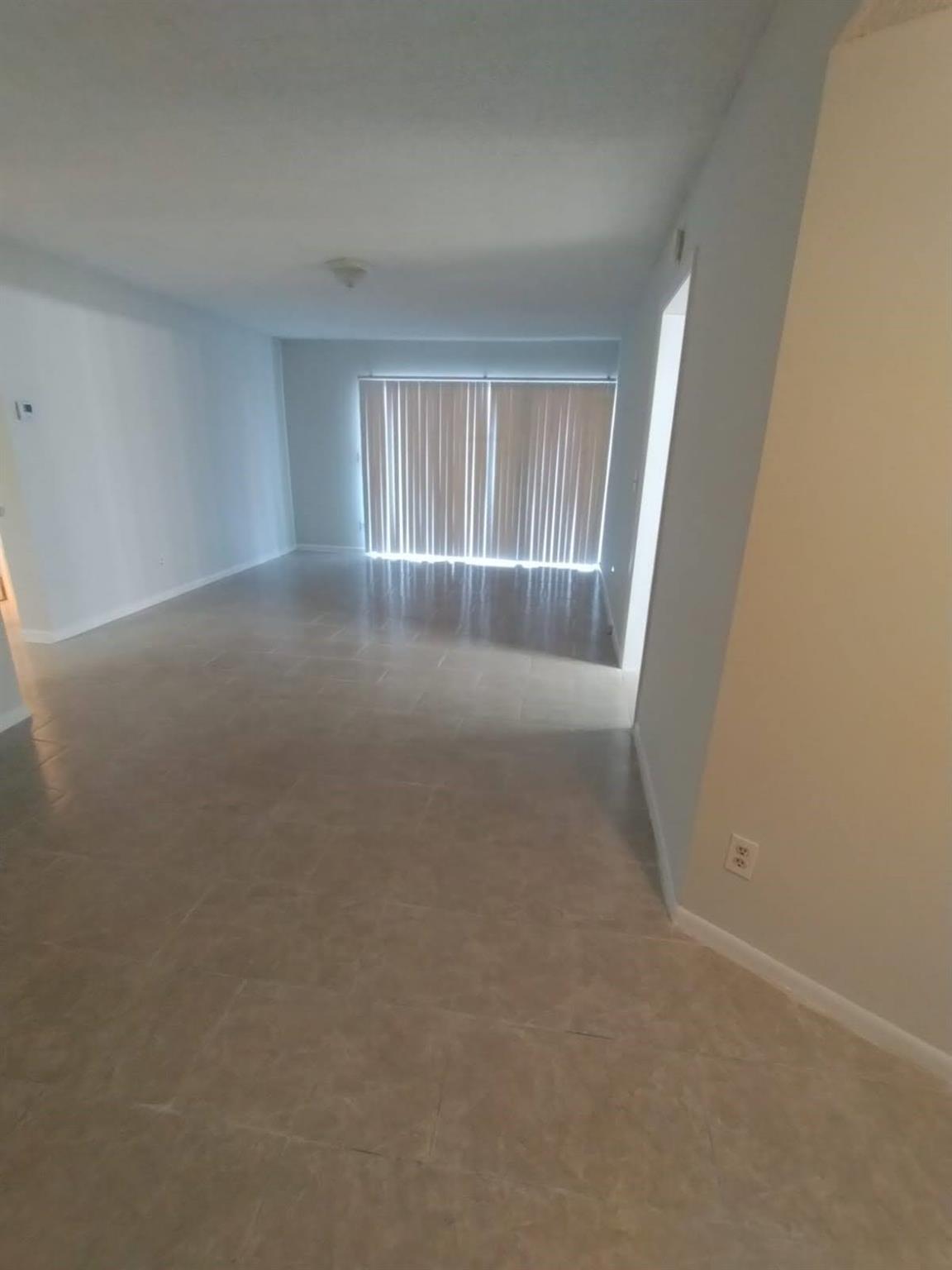 VISCONTI CONDO - Residential