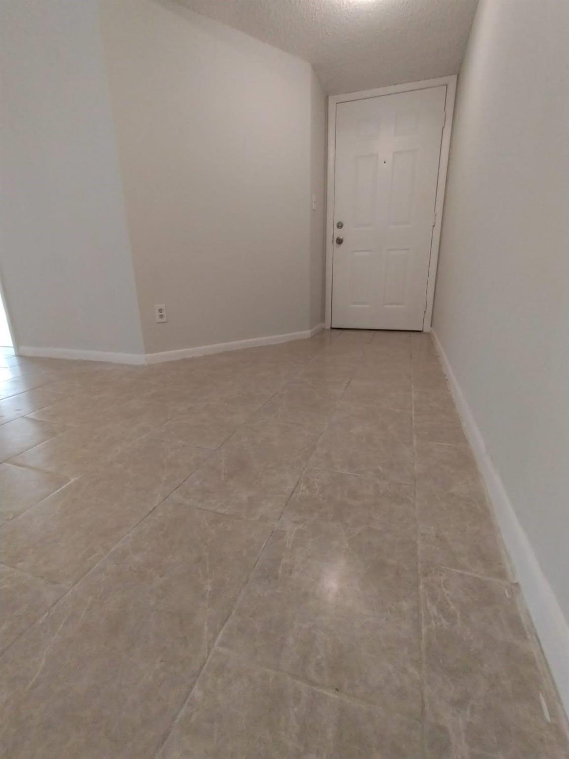 VISCONTI CONDO - Residential