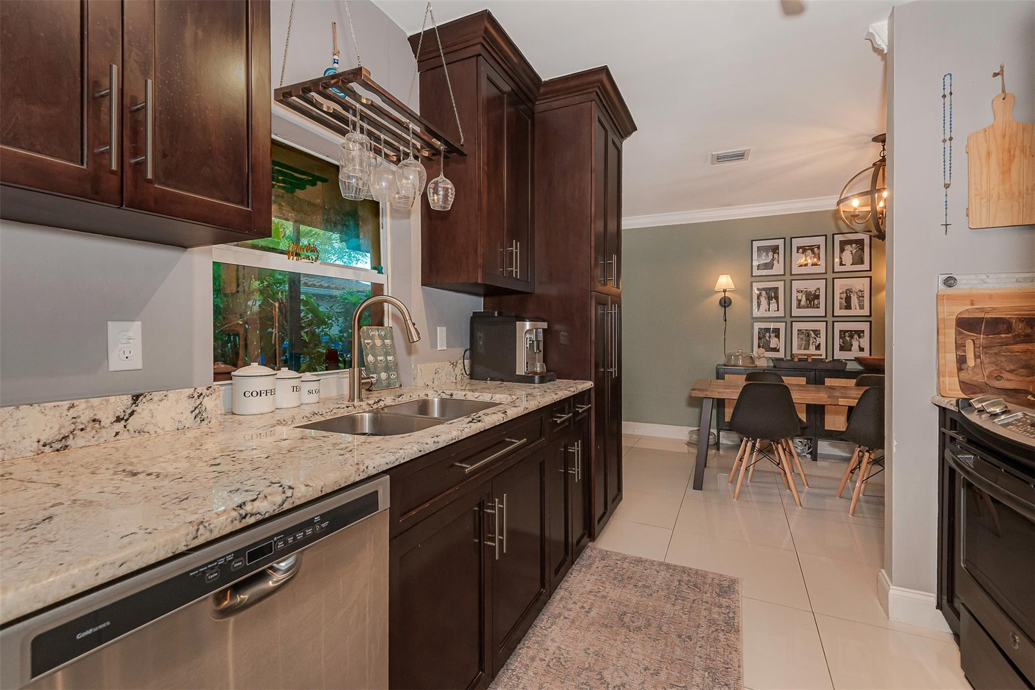 The Dells 64-40 B - Residential