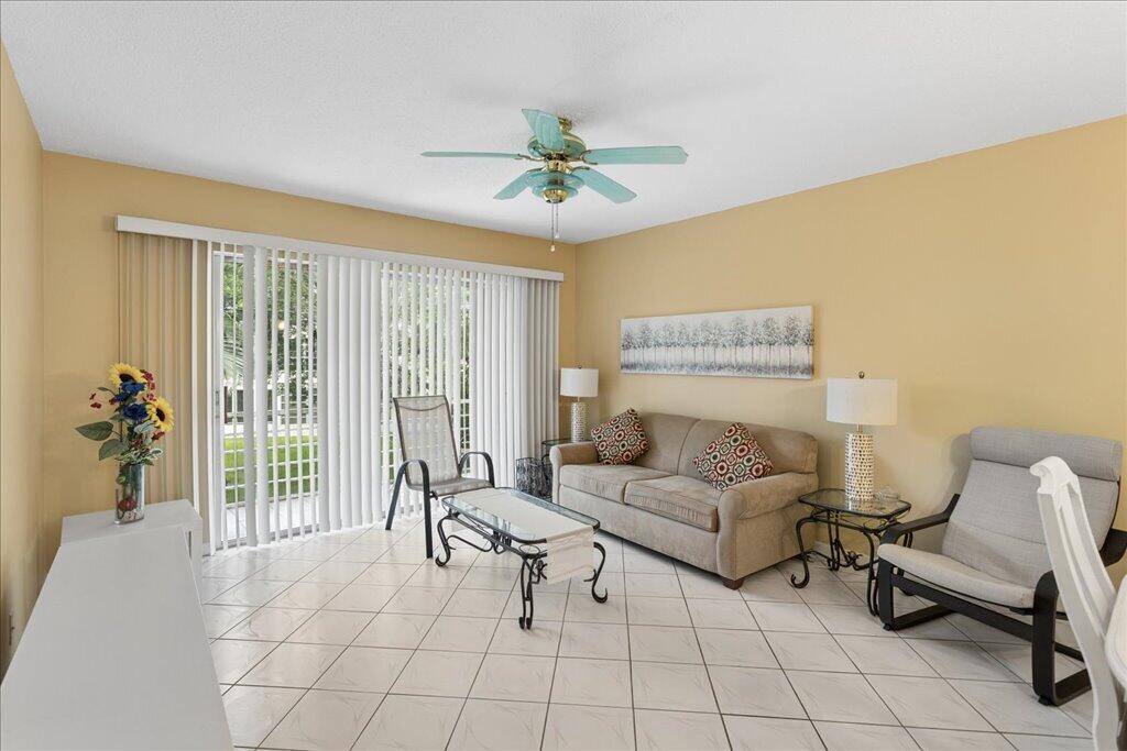 4321 NW 16TH Street C202, Lauderhill FL 33313