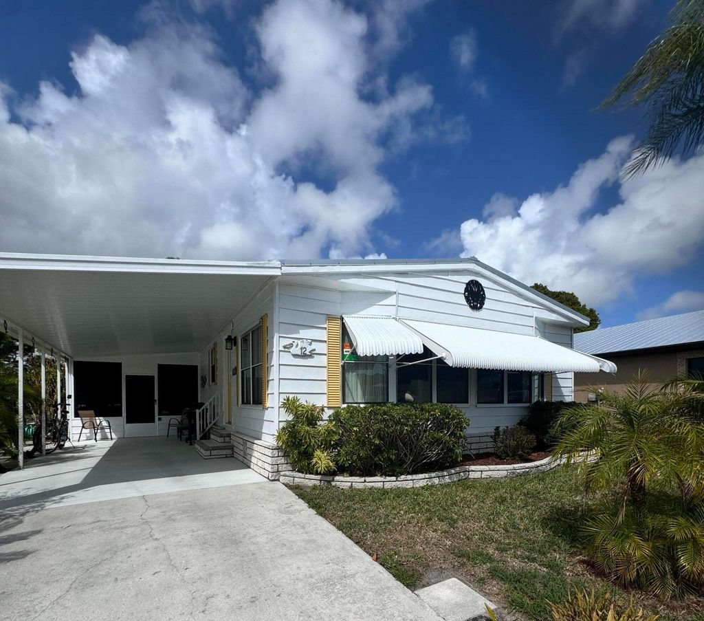 Photo of 12 Ecuador Court, Fort Pierce, FL 34951 (MLS # R11120038)