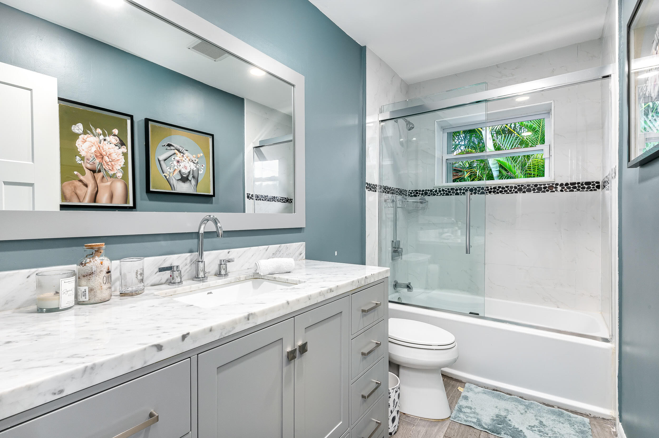 CORAL VILLAS - Residential