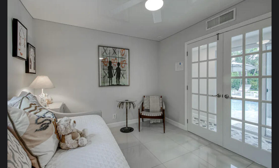 CORAL VILLAS - Residential