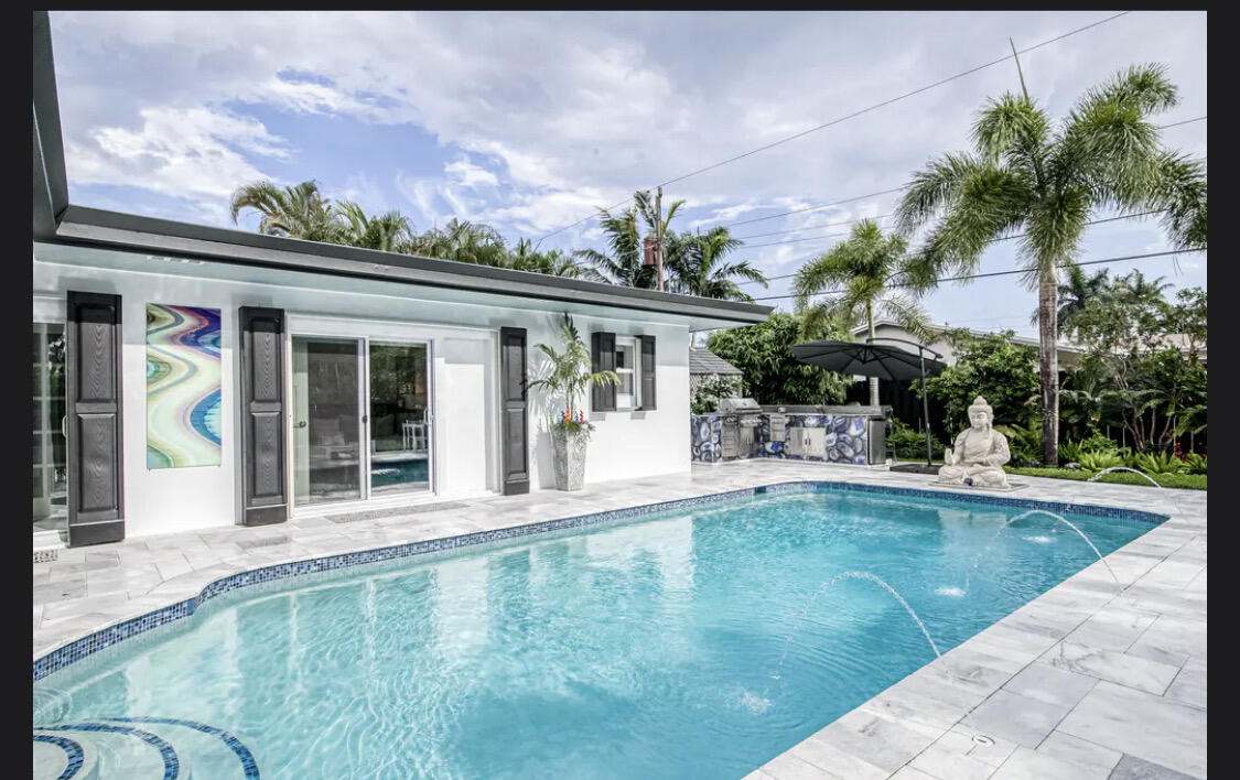 CORAL VILLAS - Residential