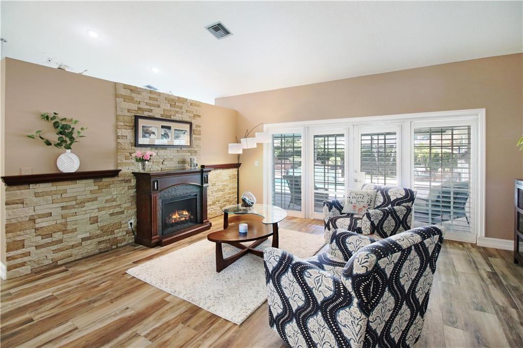 Pine Ridge North 127-29 B - Residential