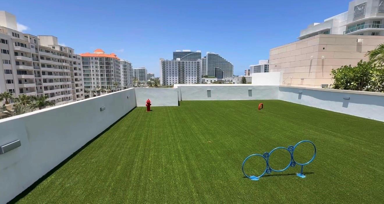 SELENE OCEANFRONT RESIDEN - Residential