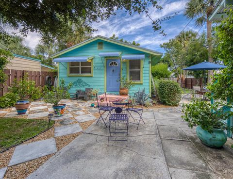 A home in Lake Worth Beach