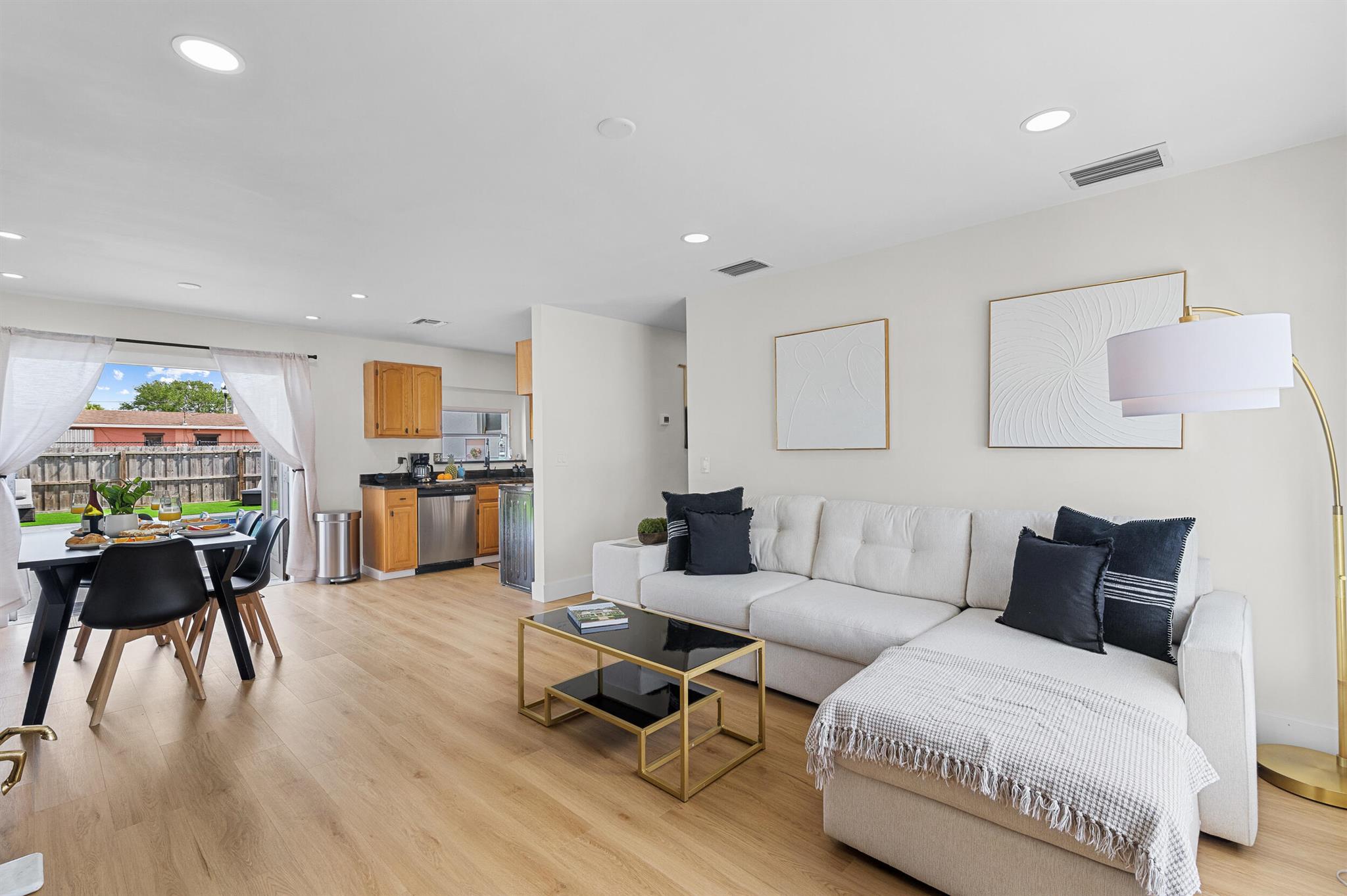 2137 Longwood Road