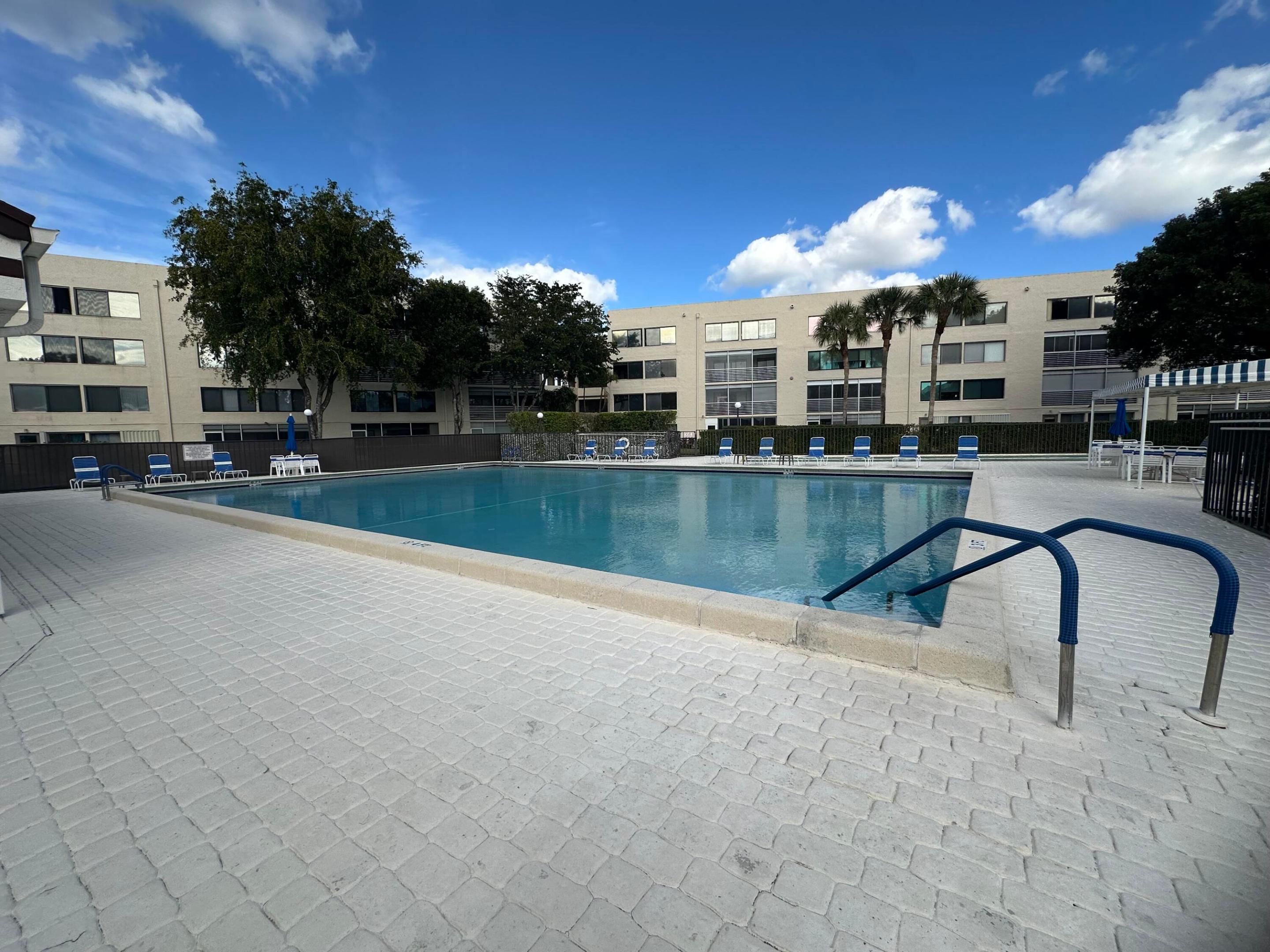 GRANDVIEW AT SPRING LAKES CONDO - Residential